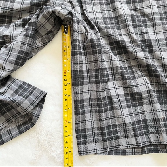 LULULEMON KAHUNA PLAID GOLF SHORTS MENS SIZE 34 TRENDY SKATER STREET STYLISH - Picture 7 of 8